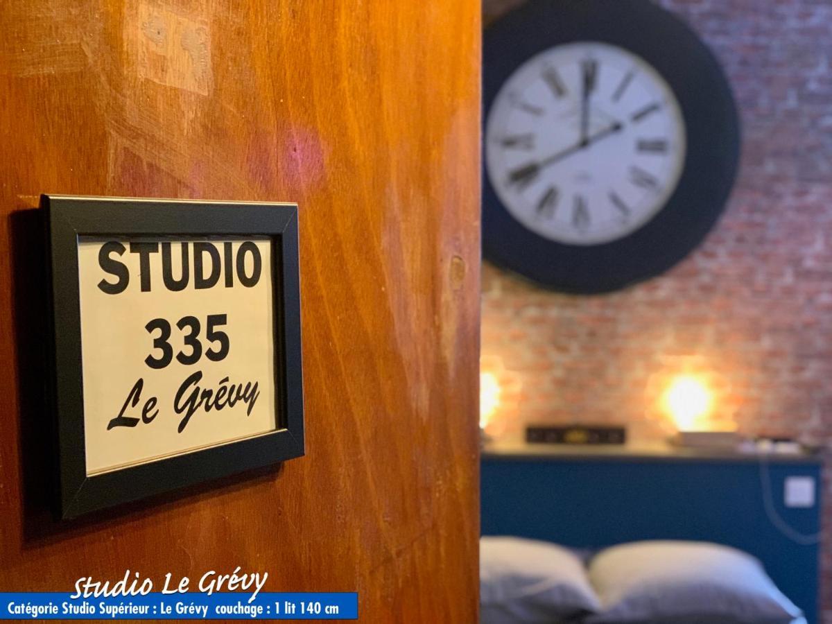 Nos Studios Au Centre Ville A Dole Ngoại thất bức ảnh