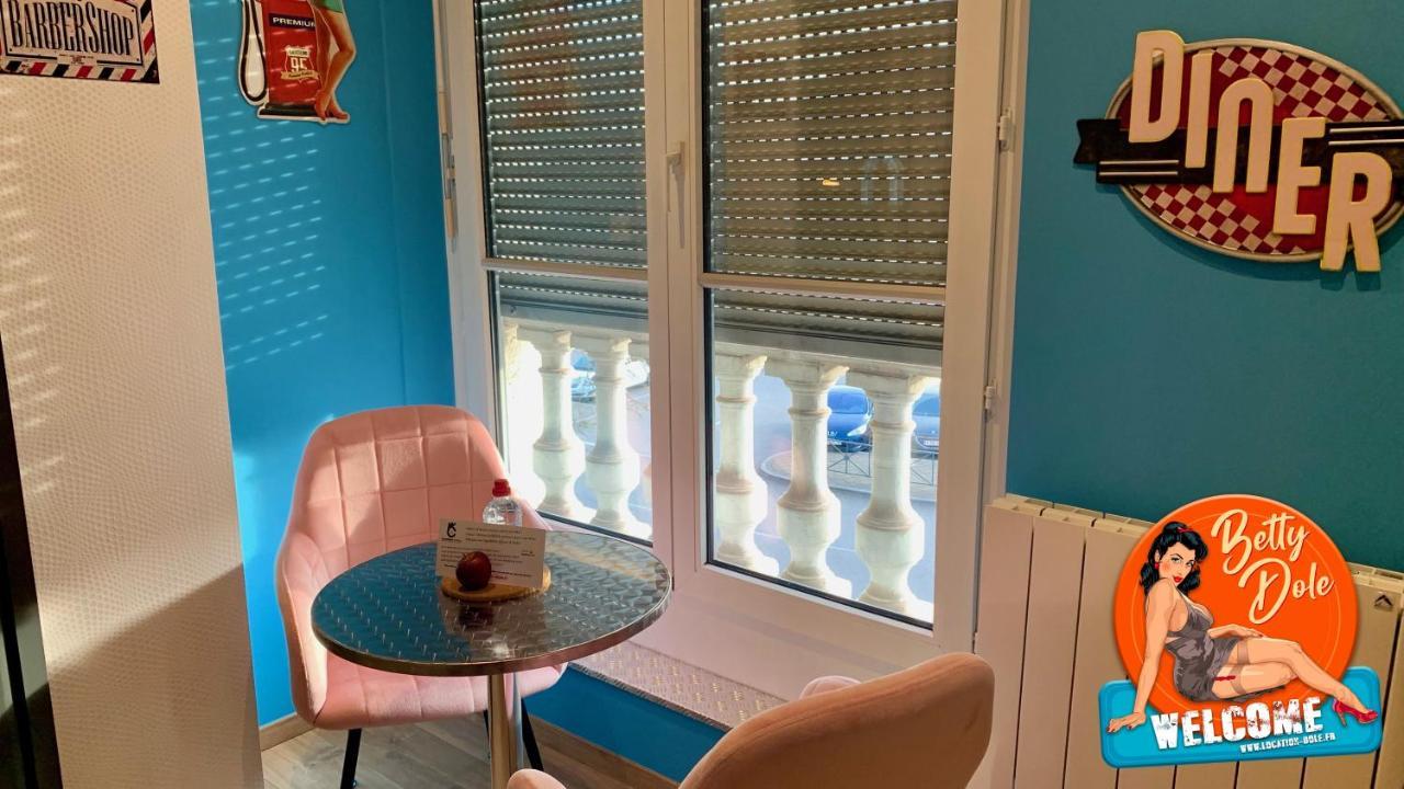 Nos Studios Au Centre Ville A Dole Ngoại thất bức ảnh